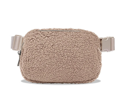 Trendy Plush Fanny Pack: Your Casual Outdoor Companion