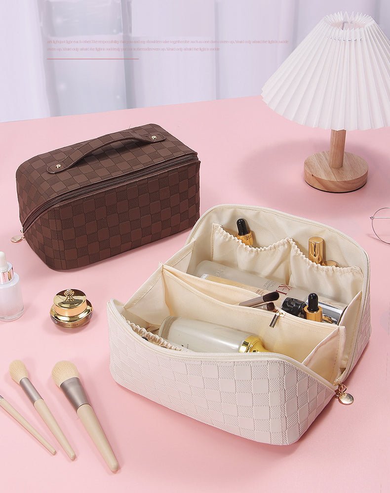 large capacity  PU leather cosmetic bags