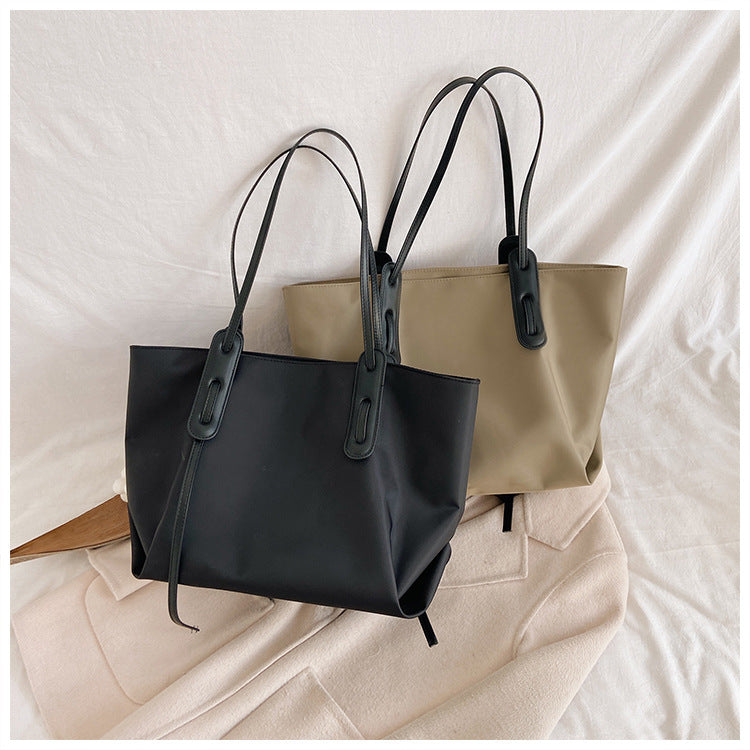 Minimalist Large Capacity Tote Bag